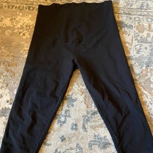 Maternity Capri leggings